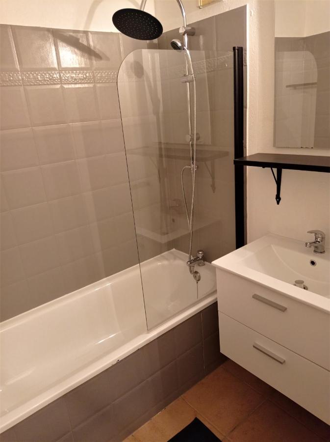 Appartement Proche Cite Medievale Et Centre Ville - Parking Prive Каркассонн Екстер'єр фото